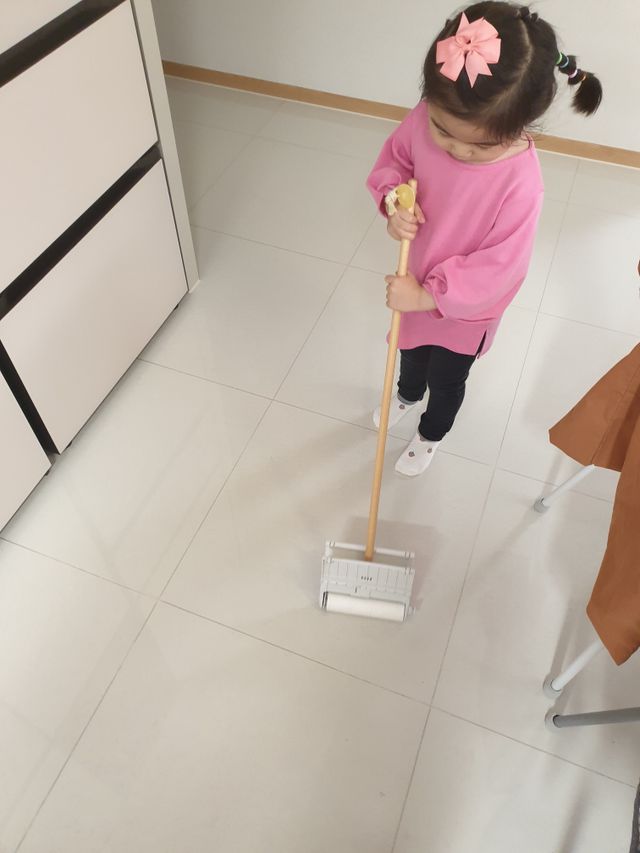 소소린 우드핸들 테이프클리너 스탠딩돌돌이 리뷰 사진
