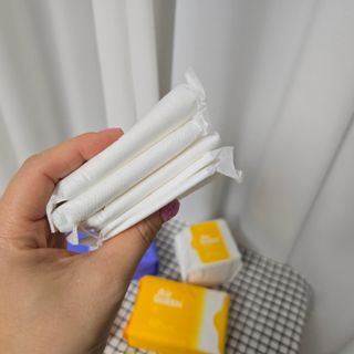 에어퀸 뉴브레스 유기농 생리대 4종 (팬티라이너 20P + 중형 10P + 대형 10P + 오버나이트 8P)_체험단 2차 — 5점을 준 리뷰어가 2024년 11월 올린 사용 사진