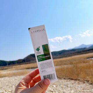 랑벨 랑바이오 블랙 시카 크림 50ml(블랙비 프로폴리스, 시카 4종, 판테놀 10 함유) — 5점을 준 리뷰어가 2022년 4월 올린 사용 사진