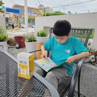 메디웰 페디아드링크 미니 바나나맛 — 5점을 준 리뷰어가 2022년 8월 올린 사용 사진