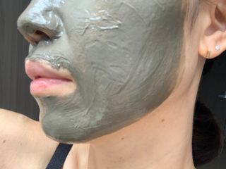 BRMUD 리커버리 머드 마스크 — 5점을 준 리뷰어가 2021년 8월 올린 사용 사진