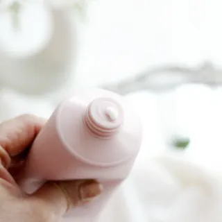 오투에니원 인컨보 바디 퍼퓸 크림 200ml — 5점을 준 리뷰어가 2022년 12월 올린 사용 사진