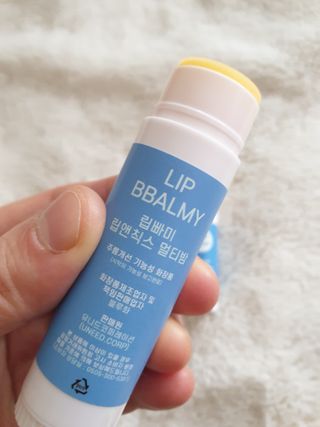 [립빠미] 립앤칙스 멀티밤 + 베리어립밤 2종 — 5점을 준 리뷰어가 2021년 8월 올린 사용 사진