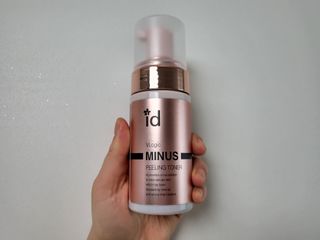 아이디플라코스메틱 아이디 브이로직 마이너스 필링 토너 110ml — 5점을 준 리뷰어가 2022년 5월 올린 사용 사진