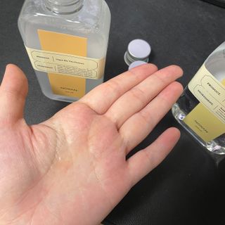 [녹산] 비건 대나무 밸런싱 수분 토너 + 비건 바이오 비타 에센스 — 3.5점을 준 리뷰어가 2022년 10월 올린 사용 사진