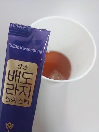 광동생활건강 나우 [광동] 배도라지 쌍화스틱 10mL x 100포 — 5점을 준 리뷰어가 2022년 12월 올린 사용 사진