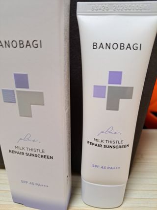 바노바기 코스메틱 바노바기 밀크씨슬 리페어 시카 선스크린 플러스 50ml — 5점을 준 리뷰어가 2023년 3월 올린 사용 사진
