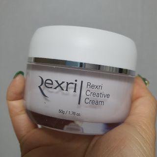 렉스리 크리에이티브 크림  Rexri Creative Cream — 5점을 준 리뷰어가 2022년 7월 올린 사용 사진