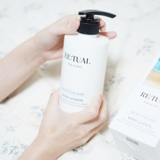 레츄얼 더 센트 바디로션 시크릿 파라다이스(500ml) — 5점을 준 리뷰어가 2022년 10월 올린 사용 사진