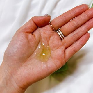 프리마인 메이크업과 들뜨는 각질까지 한방에 깐달걀로! 순하기까지한 셀베이스 그린티클렌저(200ml) — 5점을 준 리뷰어가 2023년 2월 올린 사용 사진