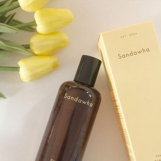 스킨큐어 산다화 비타민c 화이트닝 토너 150ml — 5점을 준 리뷰어가 2021년 12월 올린 사용 사진