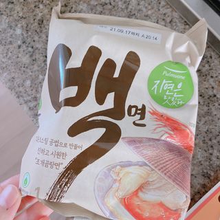 [풀무원] 자연은맛있다 정면, 백면, 홍면  세트 — 5점을 준 리뷰어가 2021년 4월 올린 사용 사진