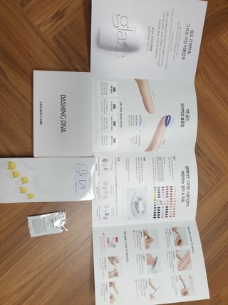 데싱디바 글레이즈 젤네일 스프링 프렌치 네일_5종 중 택 1 — 5점을 준 리뷰어가 2021년 9월 올린 사용 사진