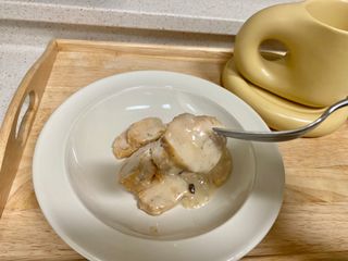 굽네몰 [굽네] 소스가 맛있는 닭가슴살 슬라이스 4종 — 5점을 준 리뷰어가 2021년 11월 올린 사용 사진