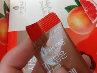자연에온 가득담은 자몽 콜라겐 젤리스틱 2BOX — 5점을 준 리뷰어가 2020년 12월 올린 사용 사진