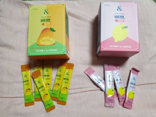 비타앤C 레몬맛, 망고맛 — 5점을 준 리뷰어가 2021년 8월 올린 사용 사진