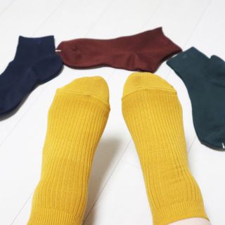 [사이즈가 있는 양말 필로이] 남/여 골지 발목 양말 4족 세트 남【S, M, L, XL】여【S, M, L】_컬러 랜덤 — 5점을 준 리뷰어가 2022년 6월 올린 사용 사진