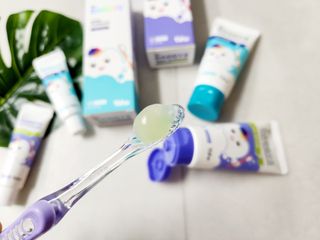 닥터데디스 안심불소 튼튼치약(청포도, 민트 중 택 1) 60g + 여행용 미니 치약 15g — 5점을 준 리뷰어가 2022년 9월 올린 사용 사진