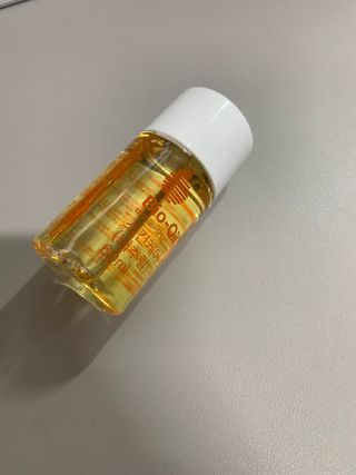 바이오오일 [바이오-오일] 스킨케어 오일 내추럴 60ml — 4점을 준 리뷰어가 2021년 6월 올린 사용 사진