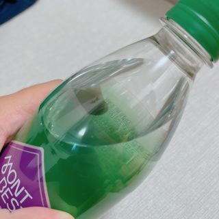 몽베스트 Montbest with Sparkling water Plain 20병 — 5점을 준 리뷰어가 2021년 10월 올린 사용 사진