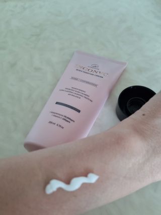 오투에니원 인컨보 바디 퍼퓸 크림 200ml — 5점을 준 리뷰어가 2023년 3월 올린 사용 사진
