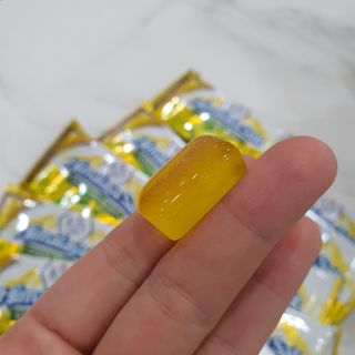 마요라 히말라야 솔트 캔디 2종-페퍼민트 맛, 라임민트 맛 — 5점을 준 리뷰어가 2022년 12월 올린 사용 사진