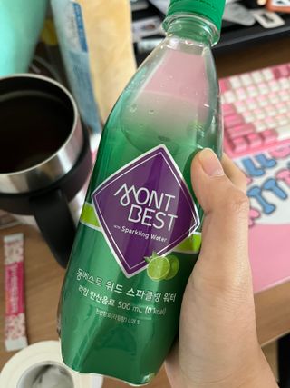 몽베스트 Montbest with Sparkling water Lime20병 — 5점을 준 리뷰어가 2022년 12월 올린 사용 사진