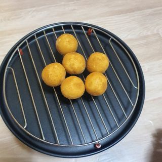 가치식탁 리얼쫀득치즈볼 — 5점을 준 리뷰어가 2021년 1월 올린 사용 사진