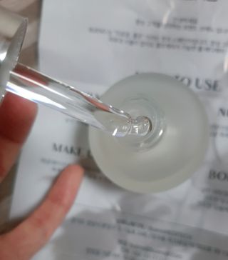 브에노 파리퀸 윌 페이스 오일 — 4점을 준 리뷰어가 2021년 6월 올린 사용 사진