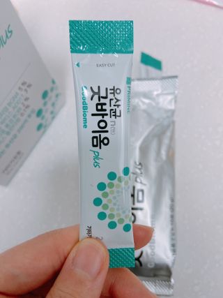 프리마인 유산균 국가지정연구소 선정, 살아있는 생유산균 200억 마리의 힘. 유산균n굿바이옴플러스 — 5점을 준 리뷰어가 2021년 12월 올린 사용 사진