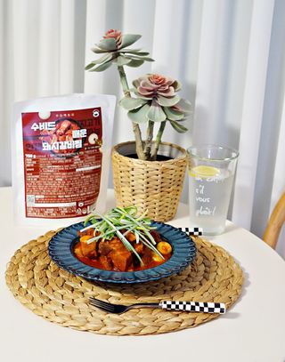 [푸딩팩토리] 대구 동인동식 수비드 매운돼지갈비찜 750g_국내산 돼지고기, 마늘듬뿍 동인동식 찜갈비 — 5점을 준 리뷰어가 2022년 8월 올린 사용 사진