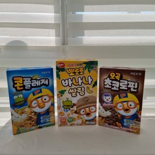 씨알푸드 뽀로로 시리얼 3종 — 5점을 준 리뷰어가 2022년 2월 올린 사용 사진