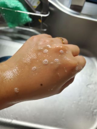 [바이오맥스] 프로코어 탈모완화샴푸 1000ml — 5점을 준 리뷰어가 2022년 8월 올린 사용 사진
