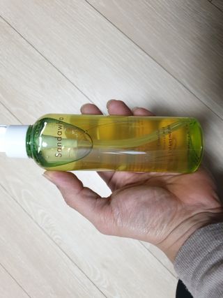 스킨큐어 산다화 순한 클렌징 동백 오일 200ml — 4점을 준 리뷰어가 2023년 3월 올린 사용 사진