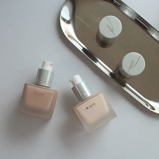 [RMK] 메이크업 베이스 + 리퀴드 파운데이션 — 5점을 준 리뷰어가 2021년 3월 올린 사용 사진