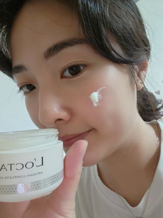 록타비아 Artisan Complete Face Cream — 5점을 준 리뷰어가 2024년 2월 올린 사용 사진