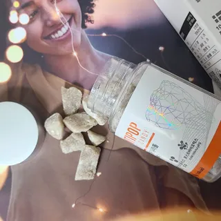 작심연구소 구취제거+충치예방+치아화이트닝 마법의 캔디 덴티팝3종(맛 랜덤 발송) — 5점을 준 리뷰어가 2022년 6월 올린 사용 사진