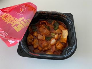 한성기업 무볼레 닭떡볶이+해물떡볶이 2종 세트 — 5점을 준 리뷰어가 2021년 10월 올린 사용 사진