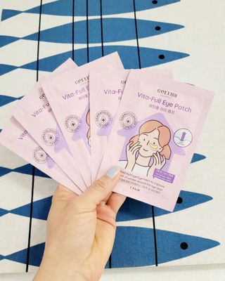 세뚜아(Cettua) 나우[세뚜아] 비타풀 아이 패치 Cettua Vita-Full Eye Patch — 5점을 준 리뷰어가 2024년 4월 올린 사용 사진