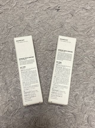 멈칫(MUMCHIT) 넥퍼퓸 NECKPERFUME 2가지 향 — 5점을 준 리뷰어가 2021년 11월 올린 사용 사진