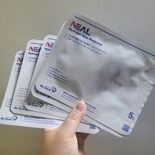 건강누리인터내셔날 닐 하이드로겔 스킨 프로텍터 골프패치 [1BOX=5매입] — 5점을 준 리뷰어가 2022년 5월 올린 사용 사진