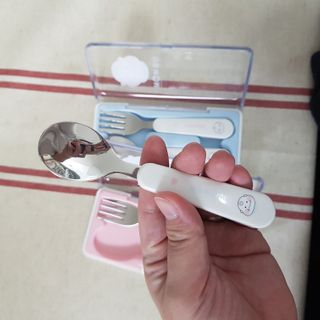 유비맘 스푼포크 케이스 세트 1+1 _컬러랜덤 발송 — 5점을 준 리뷰어가 2021년 1월 올린 사용 사진