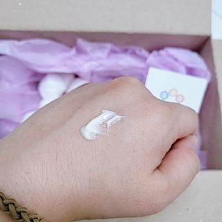 AYU25[아유트웬티파이브]다마스크로즈워터 베이스 천연 수분 촉촉 크림 — 4점을 준 리뷰어가 2021년 4월 올린 사용 사진