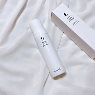 블룸비 거품 두피 샴푸 — 5점을 준 리뷰어가 2022년 6월 올린 사용 사진