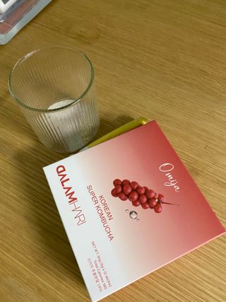 달람하리 DALAMHARI [미.친.탄.산.] 과즙 듬뿍 청량한 탄산 습관 15kcal 슈퍼콤부차 (오미자 / 유자 / 매실 택1) — 4점을 준 리뷰어가 2022년 8월 올린 사용 사진
