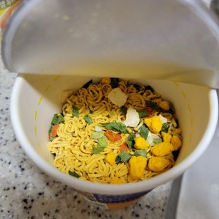 NISSIN 닛신 컵누들  4종 - 씨푸드오리지날, 씨푸드 스파이시, 씨푸드 커리, 씨푸드 XO소스 — 4점을 준 리뷰어가 2023년 1월 올린 사용 사진