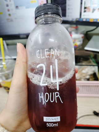 클린24시간 1BOX(5포) + 전용보틀(500ml) — 5점을 준 리뷰어가 2022년 10월 올린 사용 사진