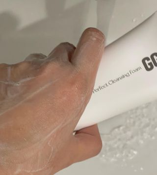 지지지 클린 퍼펙트 클렌징폼 120g — 5점을 준 리뷰어가 2022년 3월 올린 사용 사진