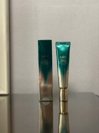 [NEW 탄력유턴 아이크림] AHC 유스 래스팅 리얼 아이크림 포 페이스 — 5점을 준 리뷰어가 2021년 3월 올린 사용 사진