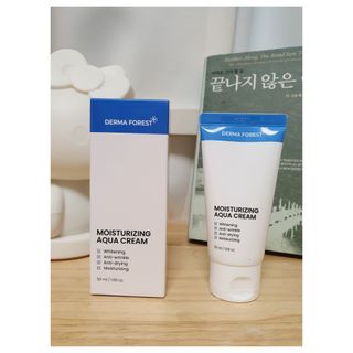 더마포레스트 모이스처라이징 아쿠아크림 / 수분크림 히알루론산 펩타이드 보습 미백 주름개선 — 5점을 준 리뷰어가 2021년 6월 올린 사용 사진
